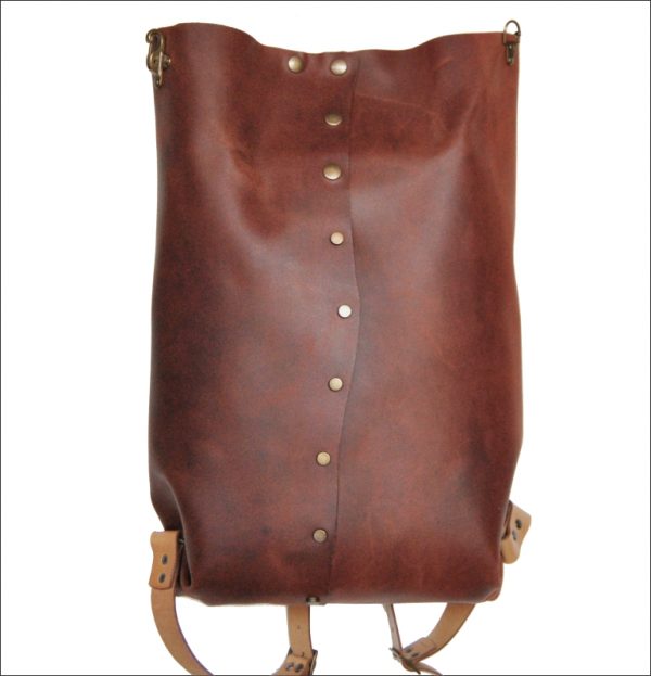 Δερματινο Backpack ONE PIECE απο δερμα Cow Hide Vintage και μεταλλικες λεπτομερειες τιμη 128 Eu